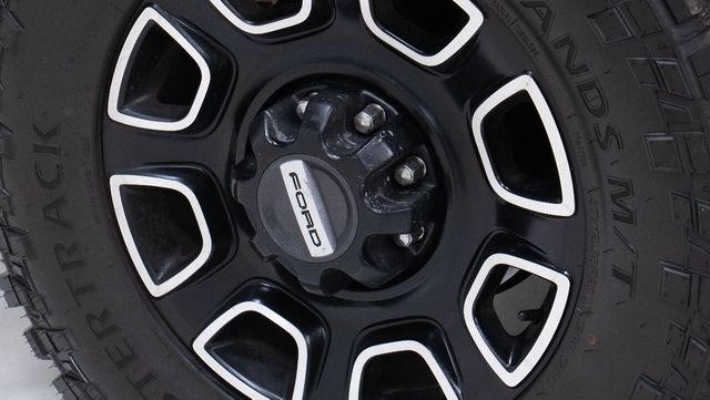 2017 Ford F-250 Super Duty Platinum 4x4 4dr Crew Cab 6.8 ft. SB Pickup | Houston, TX | Houston Auto Credit