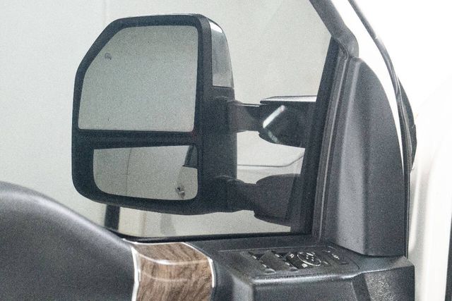 2017 Ford F-250 Super Duty Lariat 4x4 4dr Crew Cab 6.8 ft. SB Pickup | Houston, TX | Houston Auto Credit