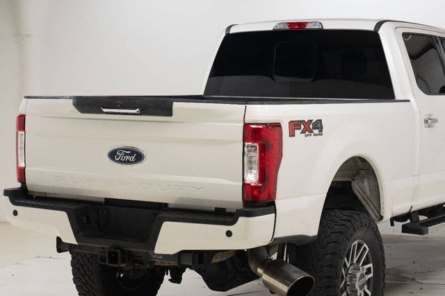 2017 Ford F-250 Super Duty Lariat 4x4 4dr Crew Cab 6.8 ft. SB Pickup | Houston, TX | Houston Auto Credit 2017 Ford F-250 Super Duty Lariat 4x4 4dr Crew Cab 6.8 ft. SB Pickup | Houston, TX | Houston Auto Credit