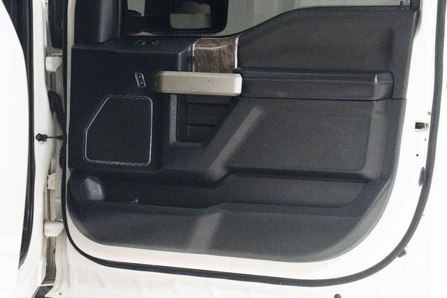 2017 Ford F-250 Super Duty Lariat 4x4 4dr Crew Cab 6.8 ft. SB Pickup | Houston, TX | Houston Auto Credit 2017 Ford F-250 Super Duty Lariat 4x4 4dr Crew Cab 6.8 ft. SB Pickup | Houston, TX | Houston Auto Credit