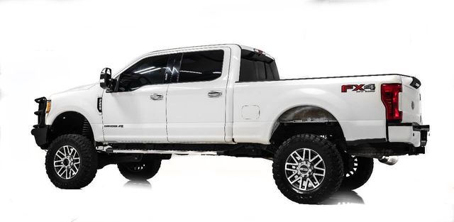 2017 Ford F-250 Super Duty Lariat 4x4 4dr Crew Cab 6.8 ft. SB Pickup | Houston, TX | Houston Auto Credit