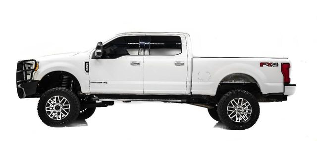 2017 Ford F-250 Super Duty Lariat 4x4 4dr Crew Cab 6.8 ft. SB Pickup | Houston, TX | Houston Auto Credit