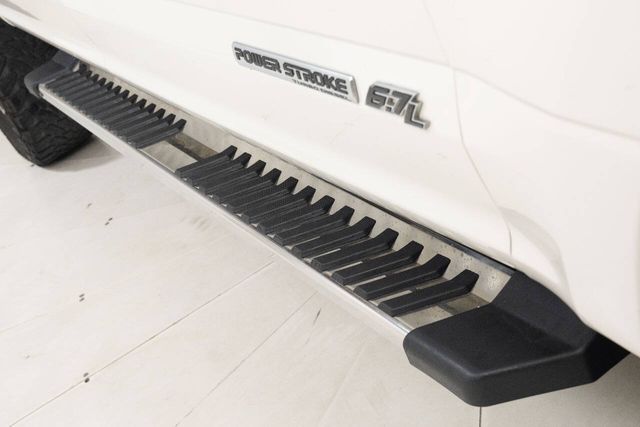 2017 Ford F-250 Super Duty Lariat 4x4 4dr Crew Cab 6.8 ft. SB Pickup | Houston, TX | Houston Auto Credit