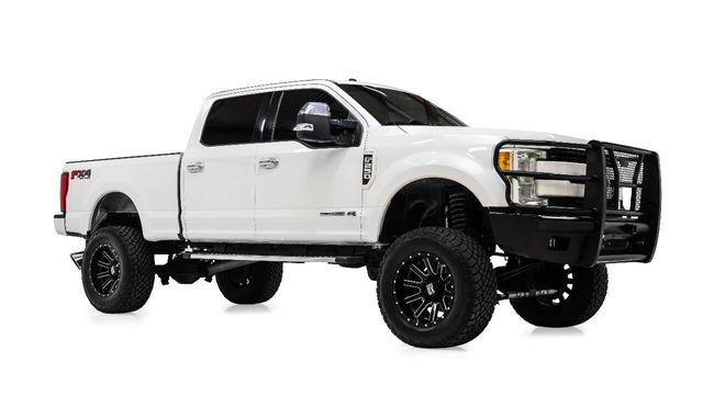 2017 Ford F-250 Super Duty Lariat 4x4 4dr Crew Cab 6.8 ft. SB Pickup | Houston, TX | Houston Auto Credit