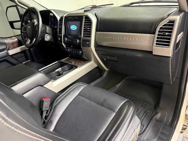 2017 Ford F-250 Super Duty Lariat 4x4 4dr Crew Cab 6.8 ft. SB Pickup | Houston, TX | Houston Auto Credit 2017 Ford F-250 Super Duty Lariat 4x4 4dr Crew Cab 6.8 ft. SB Pickup | Houston, TX | Houston Auto Credit