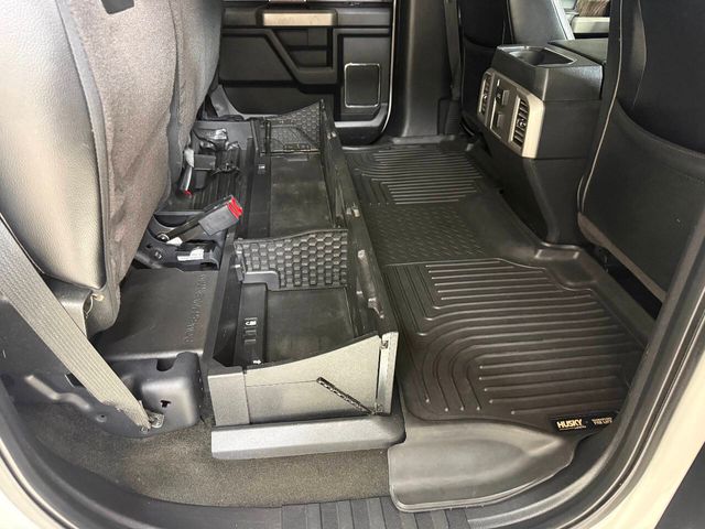 2017 Ford F-250 Super Duty Lariat 4x4 4dr Crew Cab 6.8 ft. SB Pickup | Houston, TX | Houston Auto Credit