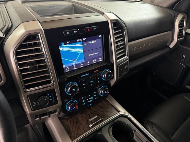2017 Ford F-250 Super Duty Lariat 4x4 4dr Crew Cab 6.8 ft. SB Pickup | Houston, TX | Houston Auto Credit