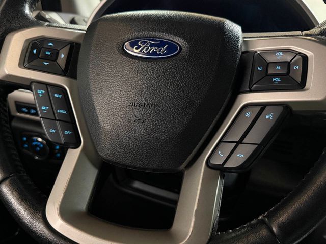 2017 Ford F-250 Super Duty Lariat 4x4 4dr Crew Cab 6.8 ft. SB Pickup | Houston, TX | Houston Auto Credit