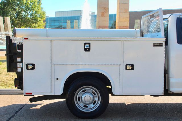 2017 Ford F-250 Super Duty Utility Service Truck W/Power Lift Gate | Irving, Texas | Lonestar Automart Inc. 2017 Ford F-250 Super Duty Utility Service Truck W/Power Lift Gate | Irving, Texas | Lonestar Automart Inc.