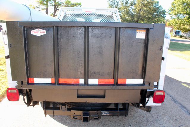 2017 Ford F-250 Super Duty Utility Service Truck W/Power Lift Gate | Irving, Texas | Lonestar Automart Inc. 2017 Ford F-250 Super Duty Utility Service Truck W/Power Lift Gate | Irving, Texas | Lonestar Automart Inc.