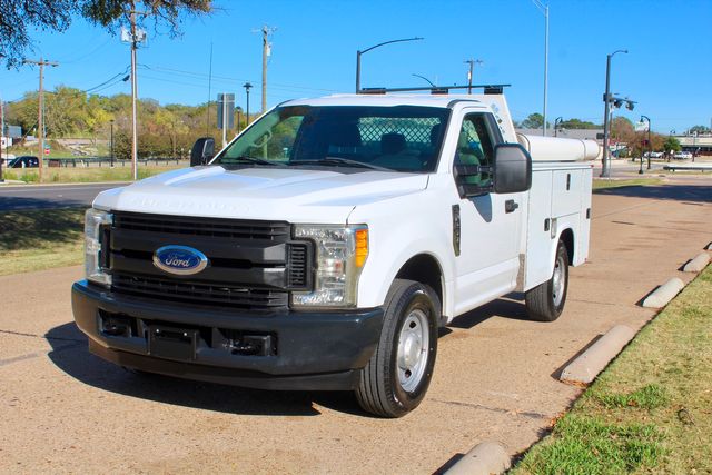 2017 Ford F-250 Super Duty Utility Service Truck W/Power Lift Gate | Irving, Texas | Lonestar Automart Inc. 2017 Ford F-250 Super Duty Utility Service Truck W/Power Lift Gate | Irving, Texas | Lonestar Automart Inc.