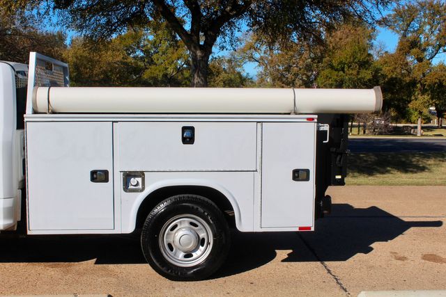 2017 Ford F-250 Super Duty Utility Service Truck W/Power Lift Gate | Irving, Texas | Lonestar Automart Inc. 2017 Ford F-250 Super Duty Utility Service Truck W/Power Lift Gate | Irving, Texas | Lonestar Automart Inc.