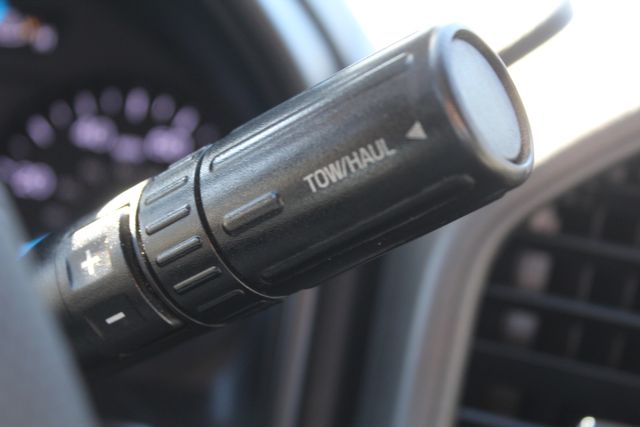 2017 Ford F-250 Super Duty Utility Service Truck W/Power Lift Gate | Irving, Texas | Lonestar Automart Inc. 2017 Ford F-250 Super Duty Utility Service Truck W/Power Lift Gate | Irving, Texas | Lonestar Automart Inc.