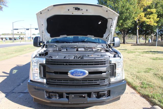 2017 Ford F-250 Super Duty Utility Service Truck W/Power Lift Gate | Irving, Texas | Lonestar Automart Inc. 2017 Ford F-250 Super Duty Utility Service Truck W/Power Lift Gate | Irving, Texas | Lonestar Automart Inc.