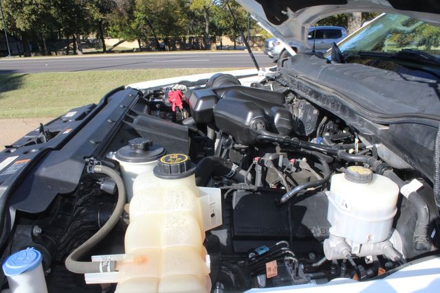 2017 Ford F-250 Super Duty Utility Service Truck W/Power Lift Gate | Irving, Texas | Lonestar Automart Inc. 2017 Ford F-250 Super Duty Utility Service Truck W/Power Lift Gate | Irving, Texas | Lonestar Automart Inc.