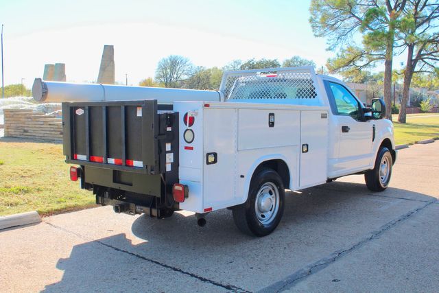 2017 Ford F-250 Super Duty Utility Service Truck W/Power Lift Gate | Irving, Texas | Lonestar Automart Inc. 2017 Ford F-250 Super Duty Utility Service Truck W/Power Lift Gate | Irving, Texas | Lonestar Automart Inc.