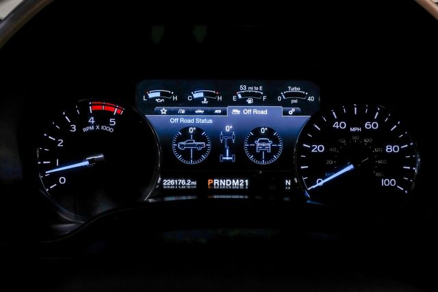 2017 Ford F-350 Super Duty Lariat Ultimate FX4 Pano Roof ULTIMATE TOW Loaded | Dallas, TX | East Dallas Diesel 2017 Ford F-350 Super Duty Lariat Ultimate FX4 Pano Roof ULTIMATE TOW Loaded | Dallas, TX | East Dallas Diesel