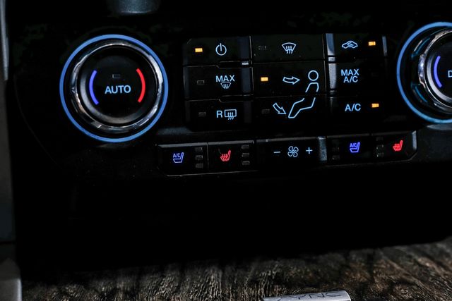 2017 Ford F-350 Super Duty Lariat Ultimate FX4 Pano Roof ULTIMATE TOW Loaded | Dallas, TX | East Dallas Diesel 2017 Ford F-350 Super Duty Lariat Ultimate FX4 Pano Roof ULTIMATE TOW Loaded | Dallas, TX | East Dallas Diesel