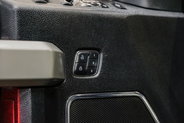 2017 Ford F-350 Super Duty Lariat Ultimate FX4 Pano Roof ULTIMATE TOW Loaded | Dallas, TX | East Dallas Diesel 2017 Ford F-350 Super Duty Lariat Ultimate FX4 Pano Roof ULTIMATE TOW Loaded | Dallas, TX | East Dallas Diesel