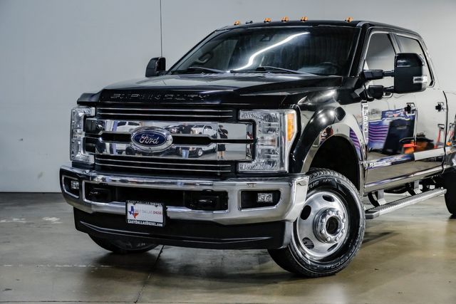 2017 Ford F-350 Super Duty Lariat Ultimate FX4 Pano Roof ULTIMATE TOW Loaded | Dallas, TX | East Dallas Diesel 2017 Ford F-350 Super Duty Lariat Ultimate FX4 Pano Roof ULTIMATE TOW Loaded | Dallas, TX | East Dallas Diesel