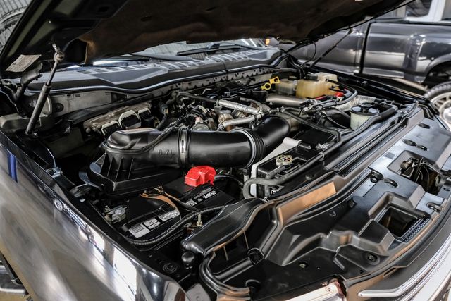 2017 Ford F-350 Super Duty Lariat Ultimate FX4 Pano Roof ULTIMATE TOW Loaded | Dallas, TX | East Dallas Diesel 2017 Ford F-350 Super Duty Lariat Ultimate FX4 Pano Roof ULTIMATE TOW Loaded | Dallas, TX | East Dallas Diesel