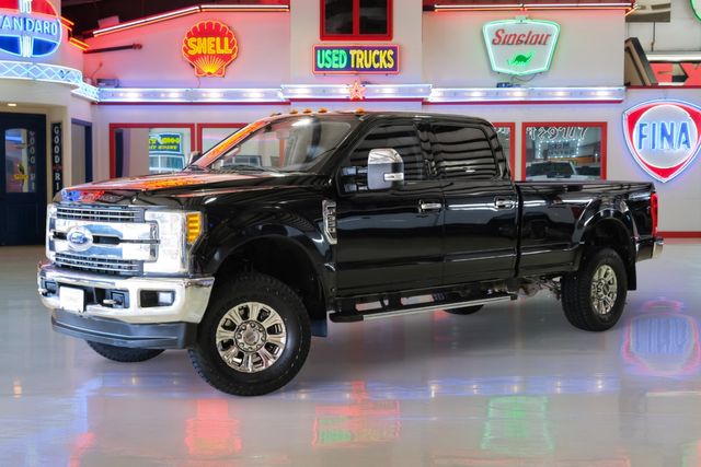 2017 Ford F-350 Super Duty Lariat 2017 Ford F-350 Super Duty Lariat