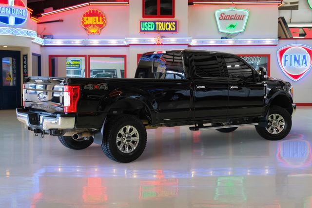 2017 Ford F-350 Super Duty Lariat