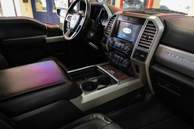 2017 Ford F-350 Super Duty Lariat 2017 Ford F-350 Super Duty Lariat