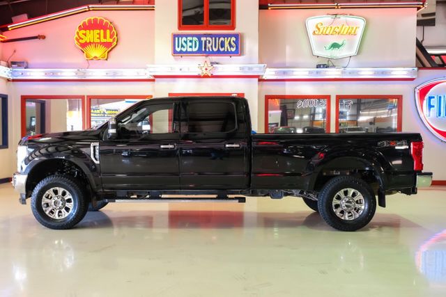 2017 Ford F-350 Super Duty Lariat | Addison, TX | Mr Car Guys