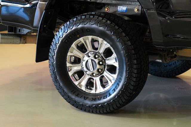 2017 Ford F-350 Super Duty Lariat | Addison, TX | Mr Car Guys