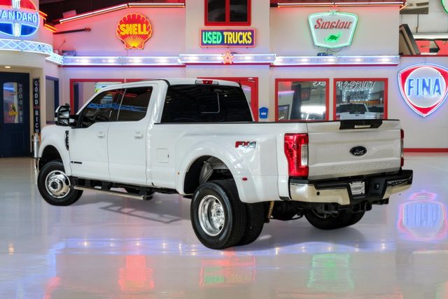 2017 Ford F-350 Super Duty Lariat 2017 Ford F-350 Super Duty Lariat