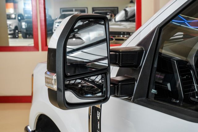 2017 Ford F-350 Super Duty Lariat 2017 Ford F-350 Super Duty Lariat