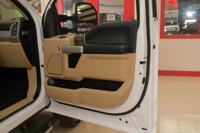 2017 Ford F-350 Super Duty Lariat 2017 Ford F-350 Super Duty Lariat