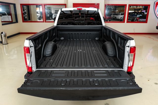 2017 Ford F-350 Super Duty Lariat 2017 Ford F-350 Super Duty Lariat