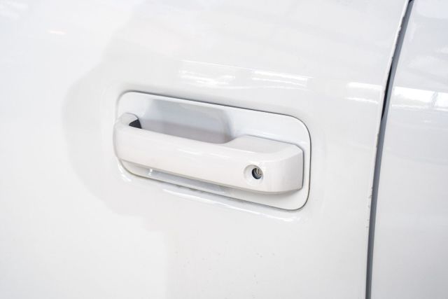 2017 Ford F-350 Super Duty Lariat | Addison, TX | Mr Car Guys