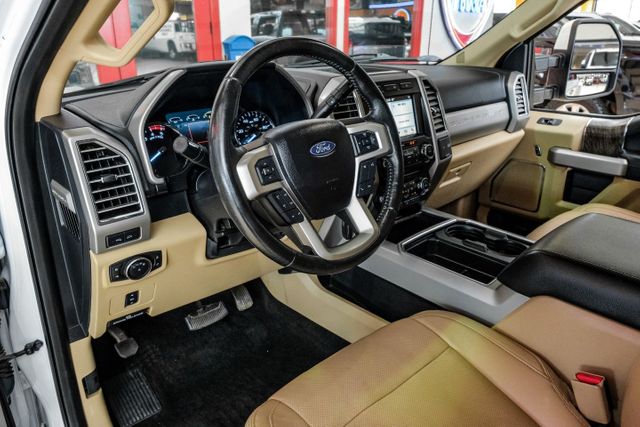 2017 Ford F-350 Super Duty Lariat | Addison, TX | Mr Car Guys