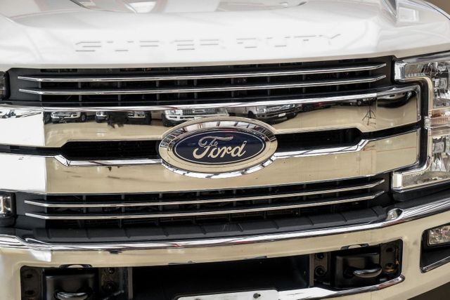 2017 Ford F-350 Super Duty Lariat | Addison, TX | Mr Car Guys
