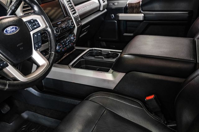 2017 Ford F-350 Super Duty Lariat 2017 Ford F-350 Super Duty Lariat