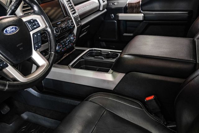 2017 Ford F-350 Super Duty Lariat | Addison, TX | Mr Car Guys