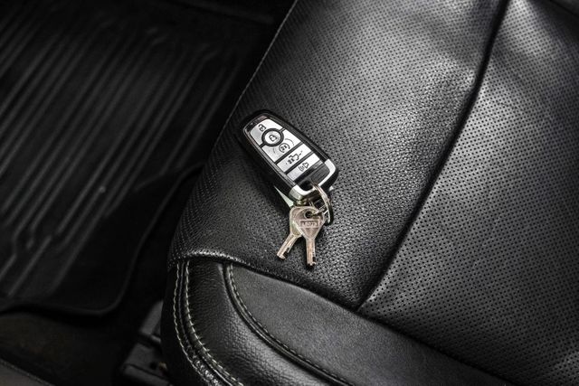 2017 Ford F-350 Super Duty Lariat | Addison, TX | Mr Car Guys