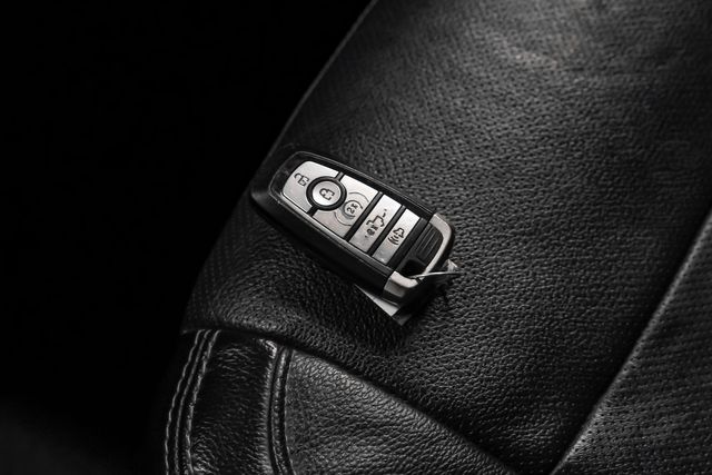 2017 Ford F-350 Super Duty Lariat FX4 LIFTED | Addison, TX | Addison Autoplex 2017 Ford F-350 Super Duty Lariat FX4 LIFTED | Addison, TX | Addison Autoplex