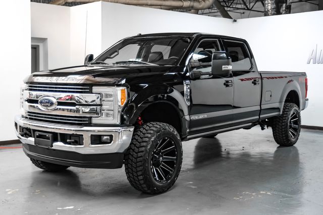 2017 Ford F-350 Super Duty Lariat FX4 LIFTED | Addison, TX | Addison Autoplex 2017 Ford F-350 Super Duty Lariat FX4 LIFTED | Addison, TX | Addison Autoplex
