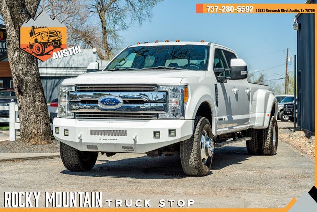 2017 Ford F-350 Super Duty Lariat ULTIMATE CREW CAB 4X4 / 6.7L / ONE TX OWNER | Austin, TX | Rocky Mountain Truck Stop Austin in Austin, TX 78759