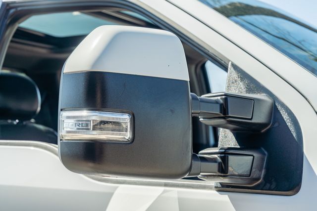 2017 Ford F-350 Super Duty Lariat ULTIMATE CREW CAB 4X4 / 6.7L / ONE TX OWNER | Austin, TX | Rocky Mountain Truck Stop Austin 2017 Ford F-350 Super Duty Lariat ULTIMATE CREW CAB 4X4 / 6.7L / ONE TX OWNER | Austin, TX | Rocky Mountain Truck Stop Austin