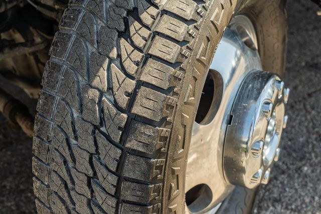 2017 Ford F-350 Super Duty Lariat ULTIMATE CREW CAB 4X4 / 6.7L / ONE TX OWNER | Austin, TX | Rocky Mountain Truck Stop Austin 2017 Ford F-350 Super Duty Lariat ULTIMATE CREW CAB 4X4 / 6.7L / ONE TX OWNER | Austin, TX | Rocky Mountain Truck Stop Austin