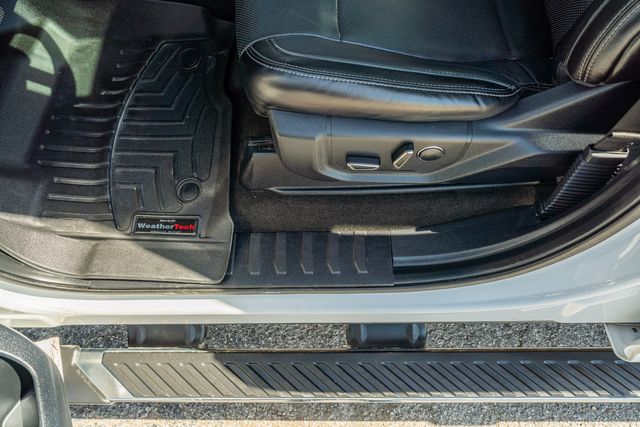 2017 Ford F-350 Super Duty Lariat ULTIMATE CREW CAB 4X4 / 6.7L / ONE TX OWNER | Austin, TX | Rocky Mountain Truck Stop Austin