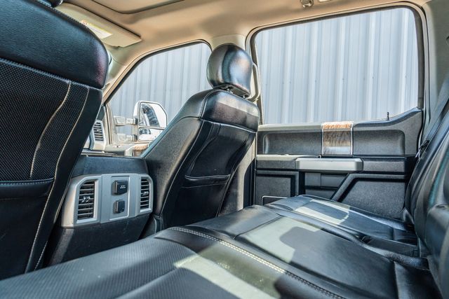 2017 Ford F-350 Super Duty Lariat ULTIMATE CREW CAB 4X4 / 6.7L / ONE TX OWNER | Austin, TX | Rocky Mountain Truck Stop Austin 2017 Ford F-350 Super Duty Lariat ULTIMATE CREW CAB 4X4 / 6.7L / ONE TX OWNER | Austin, TX | Rocky Mountain Truck Stop Austin