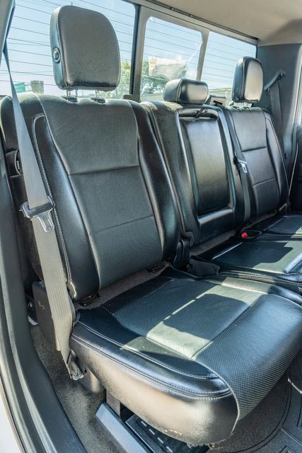 2017 Ford F-350 Super Duty Lariat ULTIMATE CREW CAB 4X4 / 6.7L / ONE TX OWNER | Austin, TX | Rocky Mountain Truck Stop Austin