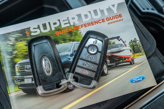 2017 Ford F-350 Super Duty Lariat ULTIMATE CREW CAB 4X4 / 6.7L / ONE TX OWNER | Austin, TX | Rocky Mountain Truck Stop Austin 2017 Ford F-350 Super Duty Lariat ULTIMATE CREW CAB 4X4 / 6.7L / ONE TX OWNER | Austin, TX | Rocky Mountain Truck Stop Austin