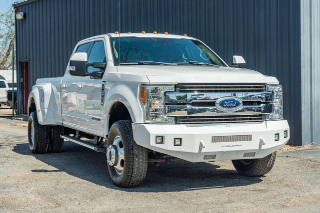 2017 Ford F-350 Super Duty Lariat ULTIMATE CREW CAB 4X4 / 6.7L / ONE TX OWNER | Austin, TX | Rocky Mountain Truck Stop Austin 2017 Ford F-350 Super Duty Lariat ULTIMATE CREW CAB 4X4 / 6.7L / ONE TX OWNER | Austin, TX | Rocky Mountain Truck Stop Austin